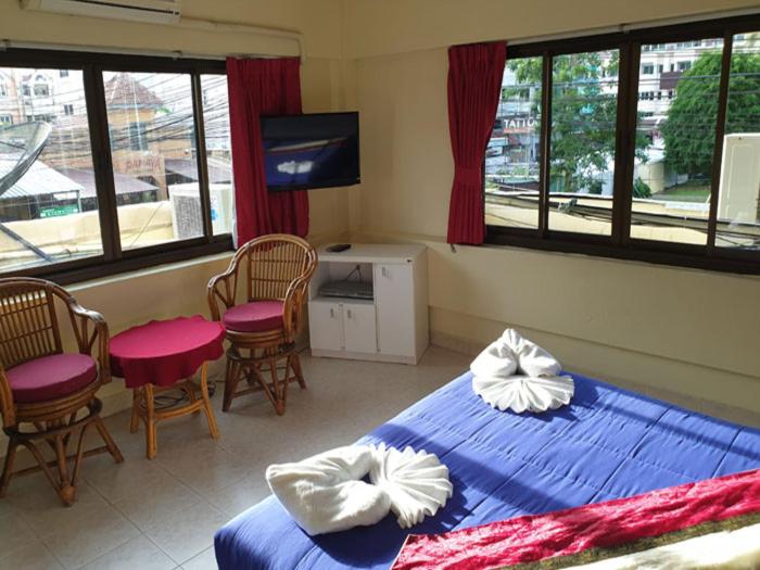 ガーデンビュースタンダードルーム, Oasis Guesthouse & Bar