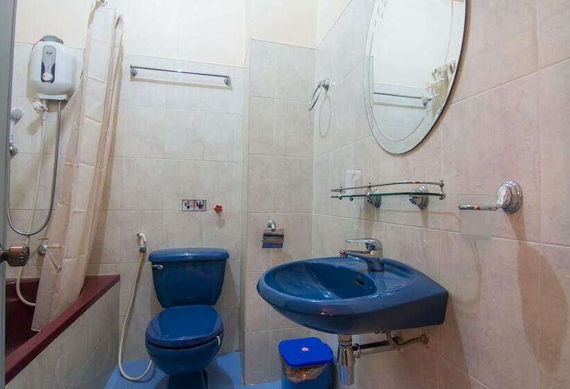 Кровать в Общей Комнате, Pension Lodge   Hostel