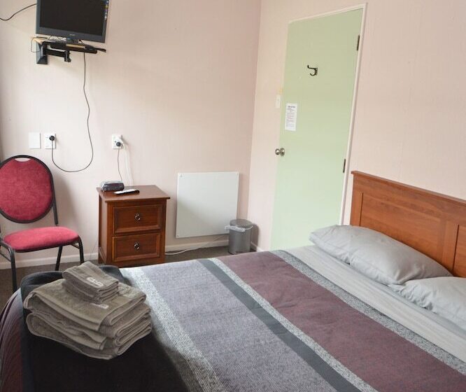 اتاق استاندارد, Arcadia   Hostel