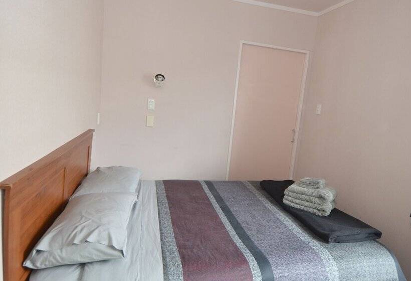 اتاق استاندارد, Arcadia   Hostel