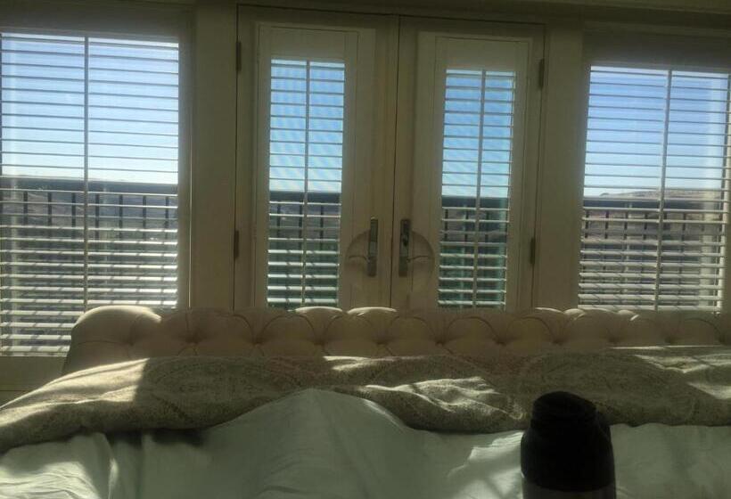 带大床的套房, Cameo Heights Mansion And The Vine Fine Dining Restaurant