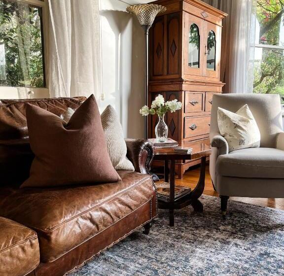 ２ベッドルームハウス, Woolrich Historic Garden Cottage