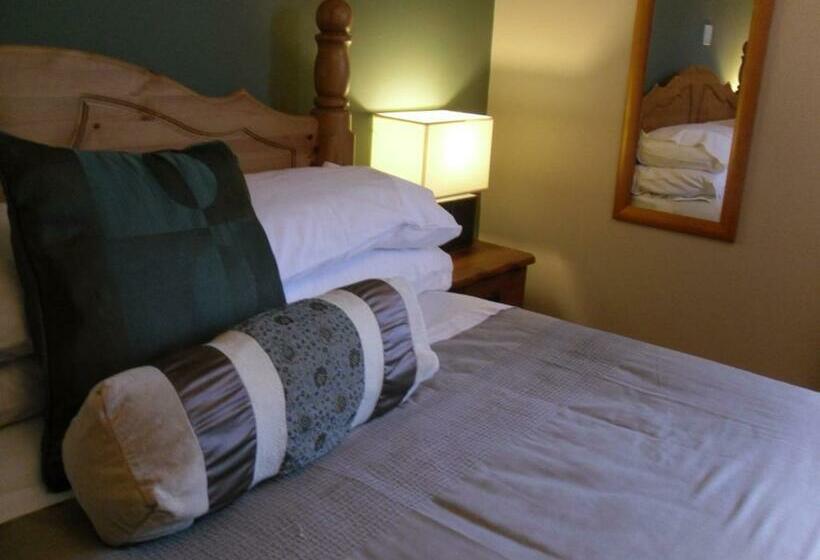 غرفة قياسية, Church View House