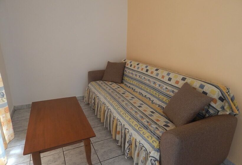 Апартаменты 1 Спальня, Anaxos Garden