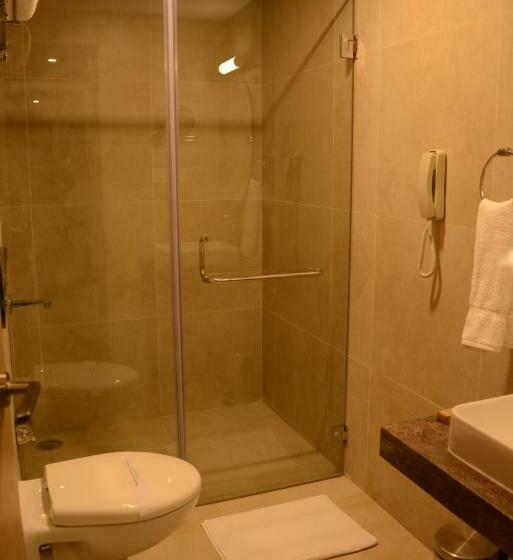 Номер Executive, Blu Iris