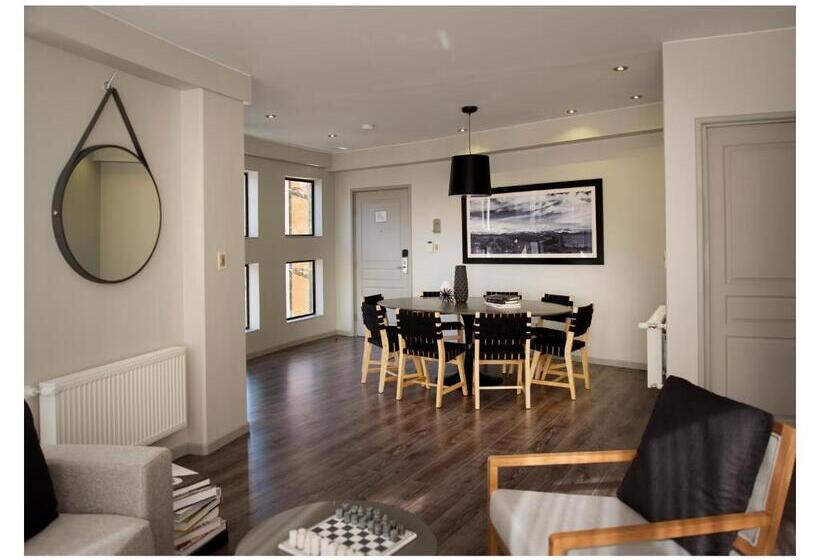 سوئیت پرزیدنت, Casa Grande Suites