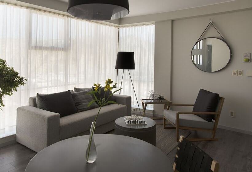 اتاق لوکس, Casa Grande Suites