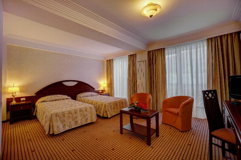 컴포트 룸, Citrin Adults Only