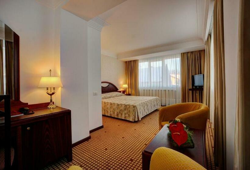 컴포트 룸, Citrin Adults Only