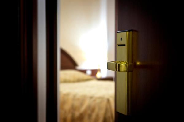 디럭스 룸, Citrin Adults Only