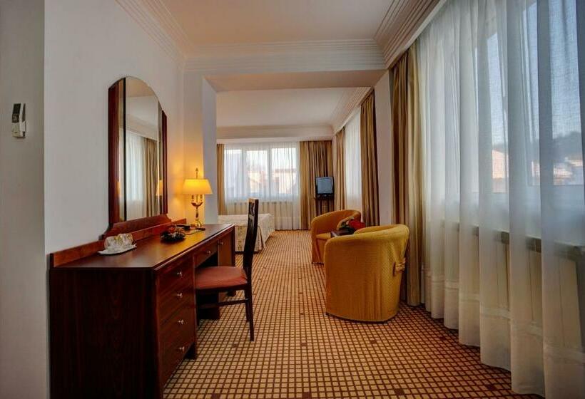 컴포트 룸, Citrin Adults Only