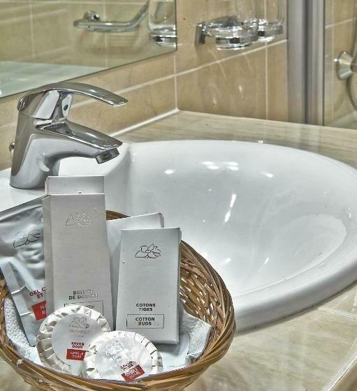 컴포트 룸, Citrin Adults Only