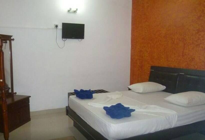 패밀리 룸, Crown Grand