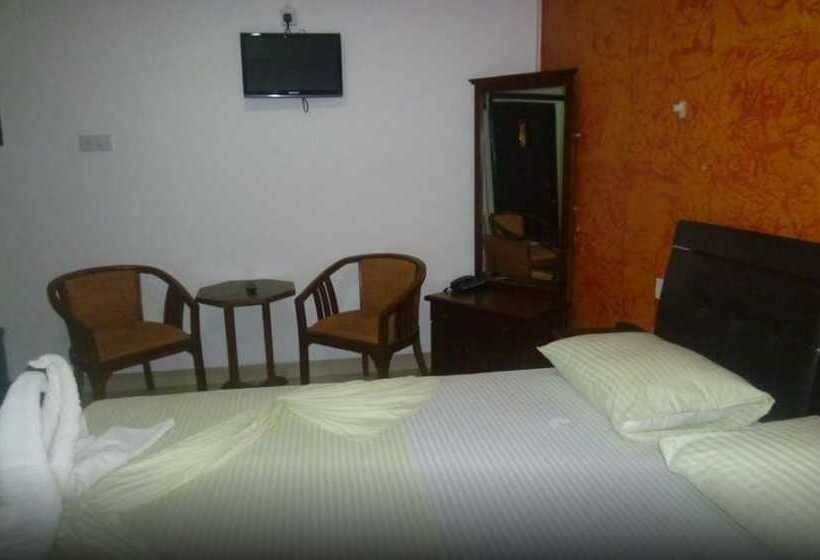 스탠다드 룸, Crown Grand