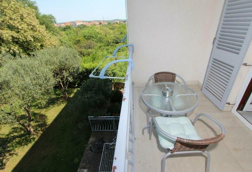 Номер Стандарт с Балконом, Guest House Ambienti