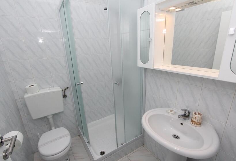 Номер Стандарт с Балконом, Guest House Ambienti