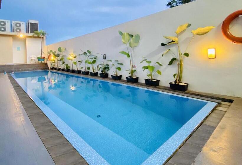 Номер Deluxe, Khas Pekanbaru