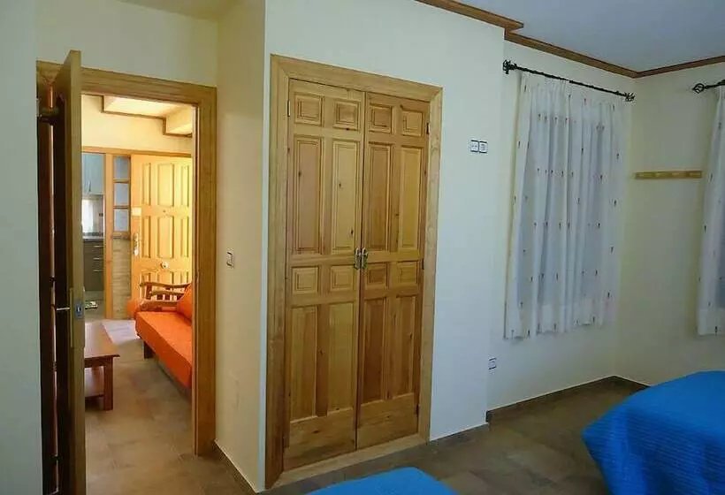 Talo 1 Makuuhuone, Complejo Rural La Tejera