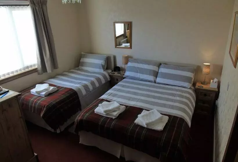 ファミリールーム, Jomarnic B&b