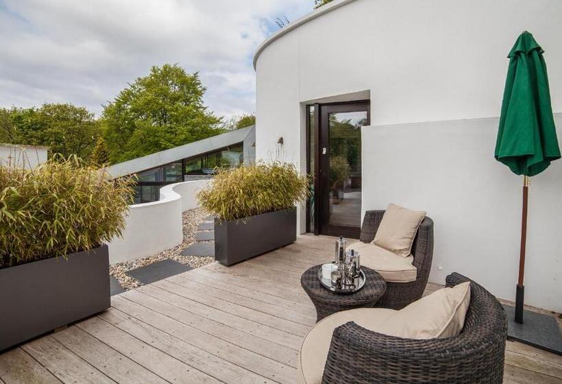 اتاق استاندارد با تخت بزرگ, Kaywana Hall