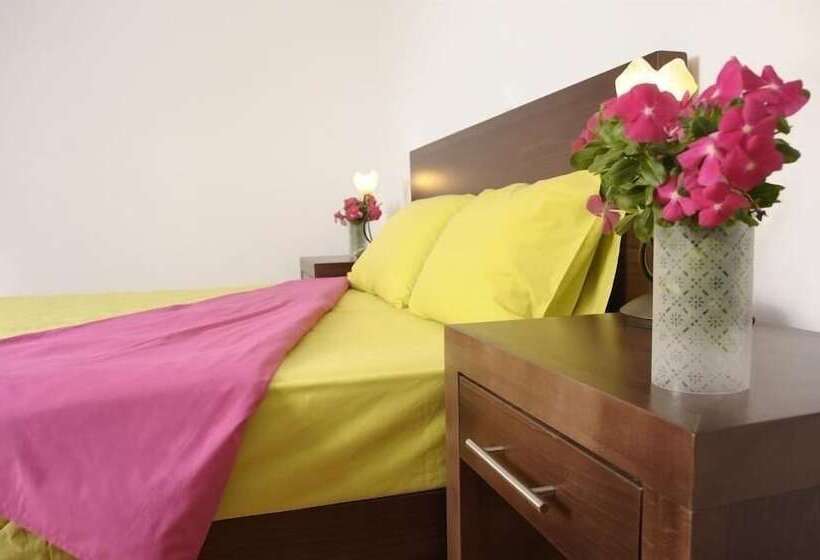 فيلا سوبيريور غرفة نوم واحدة, Lenikos Resort