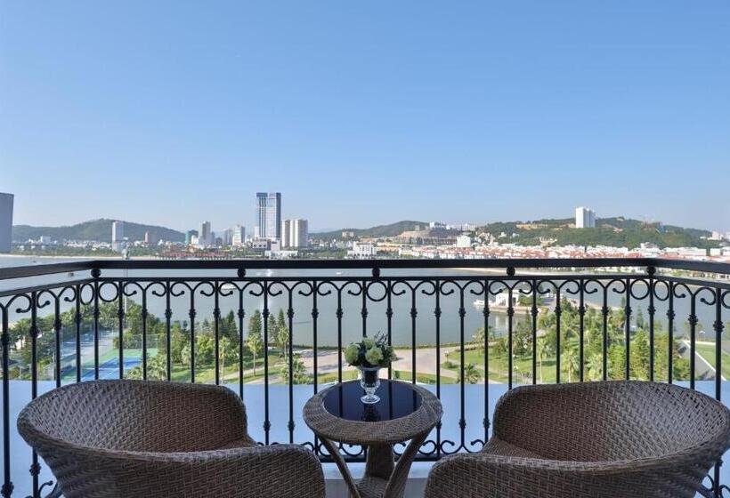 스탠다드 룸 킹사이즈 침대, Vinpearl Resort & Spa Ha Long