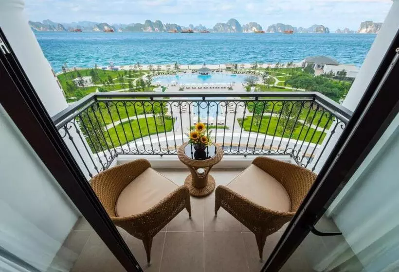 Deluxe Room Sea View