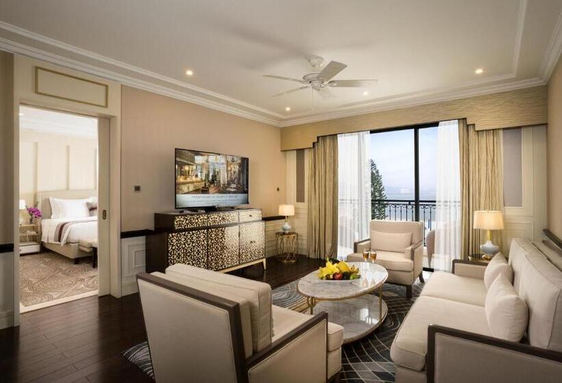 이그제큐티브 스위트 킹침대, Vinpearl Resort & Spa Ha Long