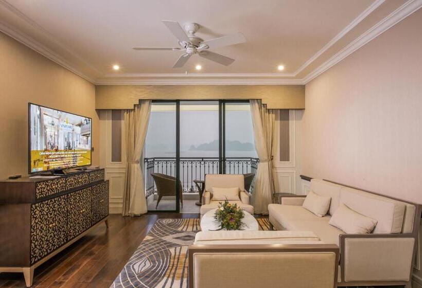 이그제큐티브 스위트 킹침대, Vinpearl Resort & Spa Ha Long