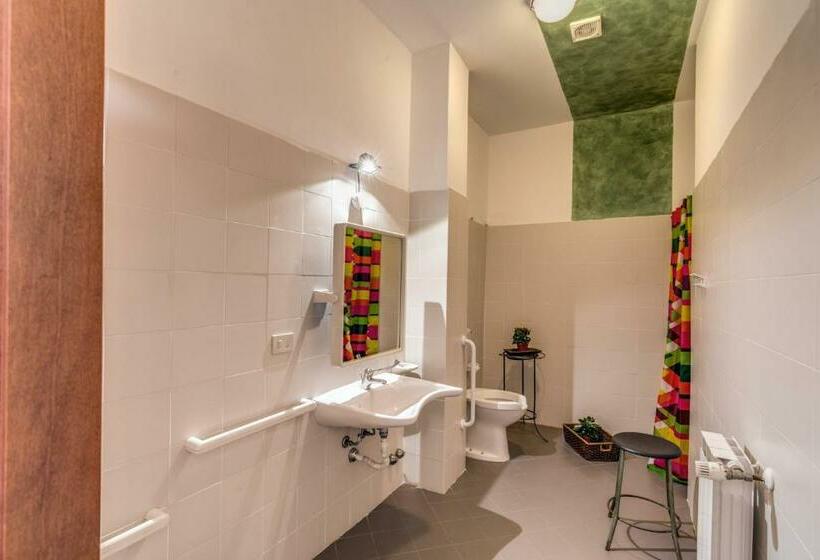 غرفة قياسية رباعية, Ecostello Magliano Sabina