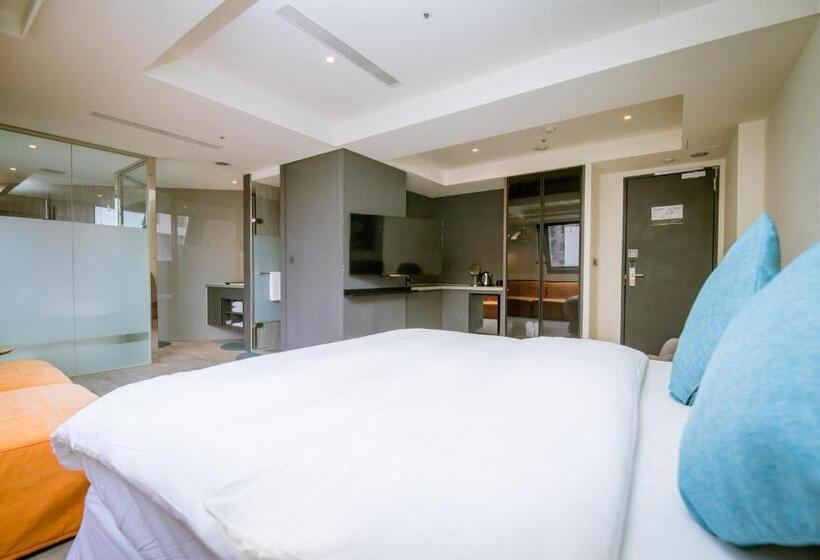 اتاق سوپریور, Check Inn Taichung Liming