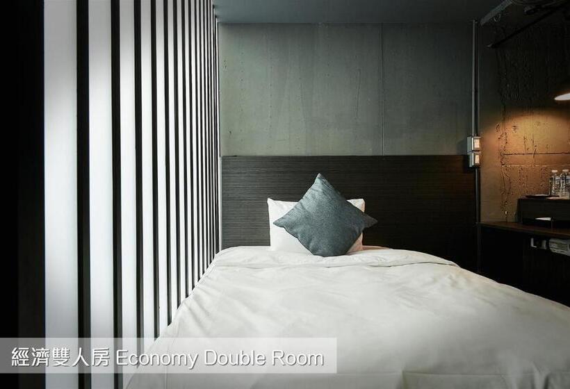 اتاق اکونومی, Check Inn Taichung Liming