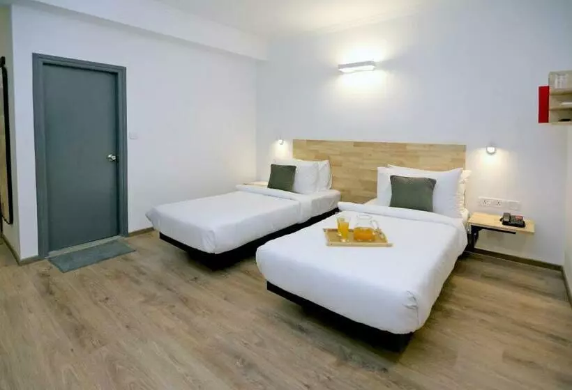 トリプルクラシックルーム, OYO Townhouse 017 HUDA City Center