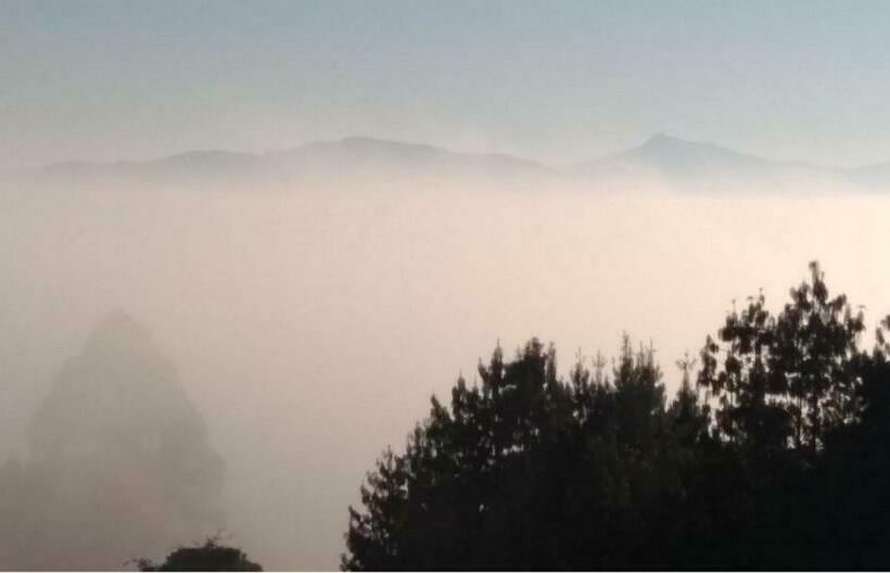 샬레, Pousada Cantinho Das Estrelas