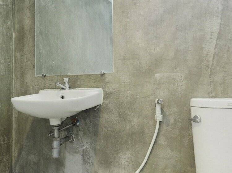 Номер Deluxe, The Private