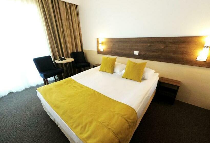 Номер Стандартный Кровать Куин, Zenith