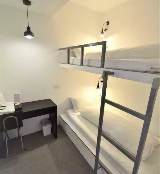 اتاق استاندارد با سرویس بهداشتی مشترک, Inn Cube Taipei Main Station