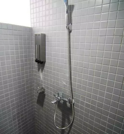 اتاق استاندارد با سرویس بهداشتی مشترک, Inn Cube Taipei Main Station