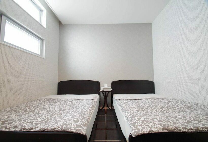 غرفة قياسية, Umioto ウミオト 夫婦 カップル 女性一人旅に大人気のナイトプール付き ゲストハウス 宮古島