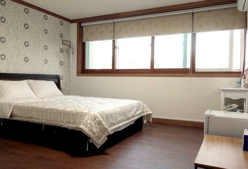 Номер Стандарт, Happy Memory