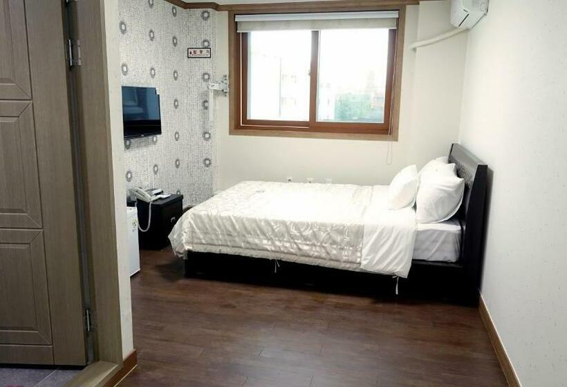 Номер Стандарт, Happy Memory