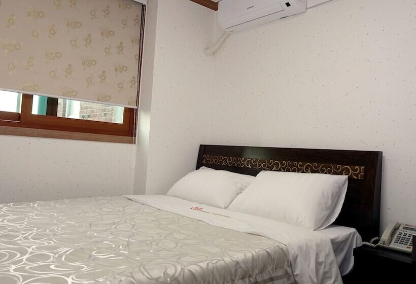 Номер Стандарт, Happy Memory