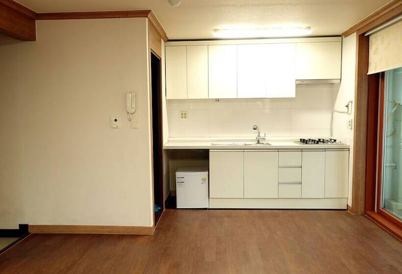 Номер Deluxe, Happy Memory