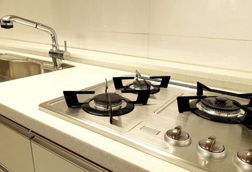 Номер Deluxe, Happy Memory