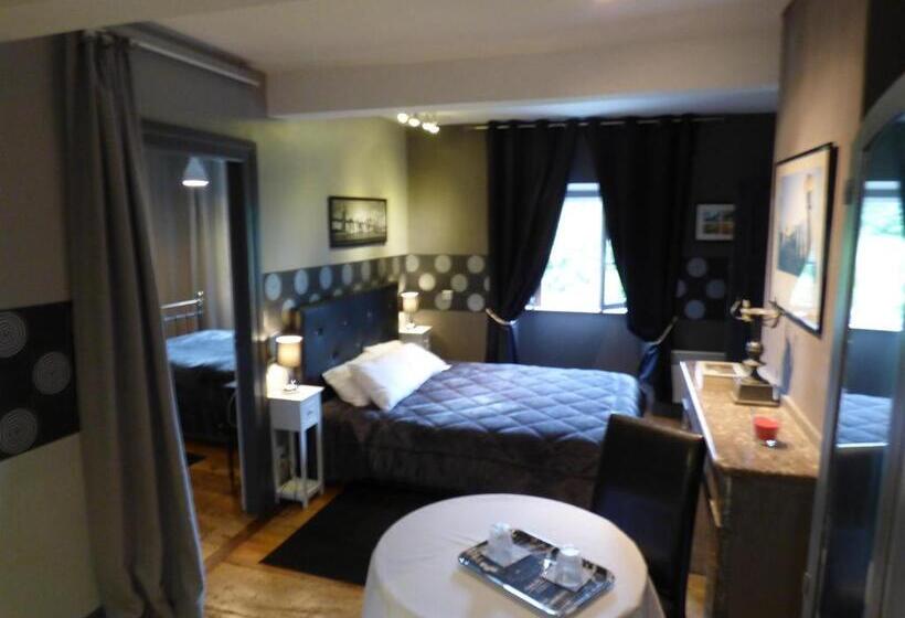 اتاق خانوادگی, Le Château D'orleix