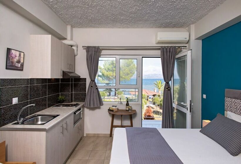 Studio Standard Vue Mer, Sand And Sea