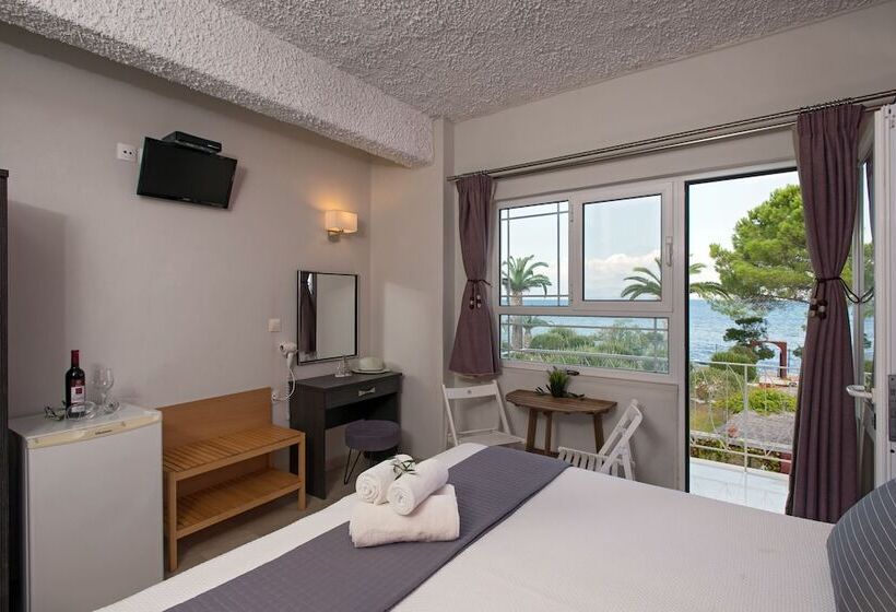 Studio Standard Vue Mer, Sand And Sea