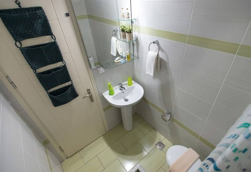 Studio Standard Vue Mer, Sand And Sea