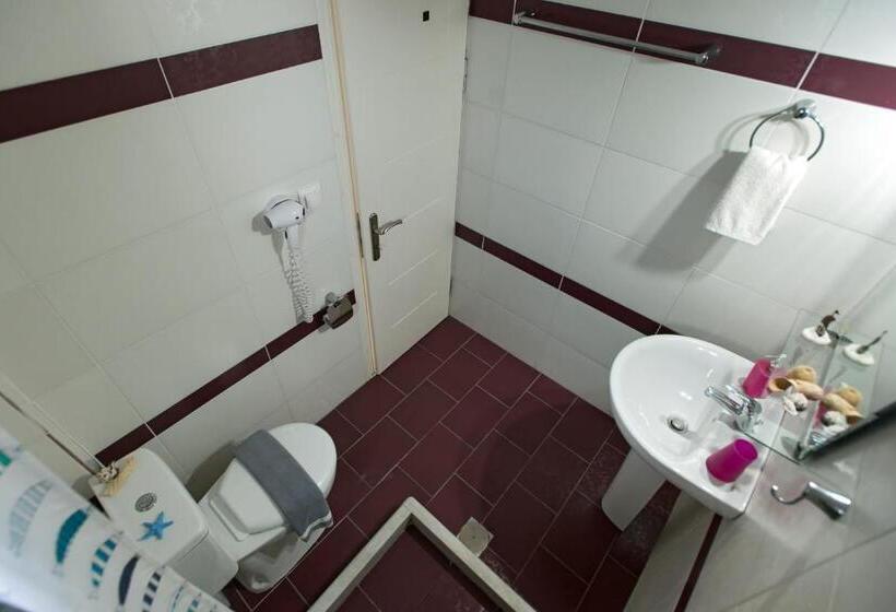 Studio Standard Vue Jardin, Sand And Sea