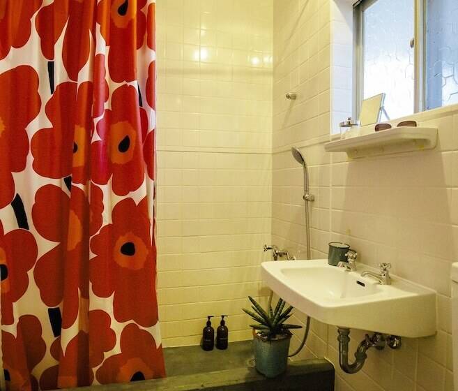 חדר סטנדרט, Spice Motel Okinawa